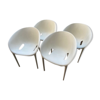 Lot de 4 fauteuils « soft Egg » de Philippe Starck