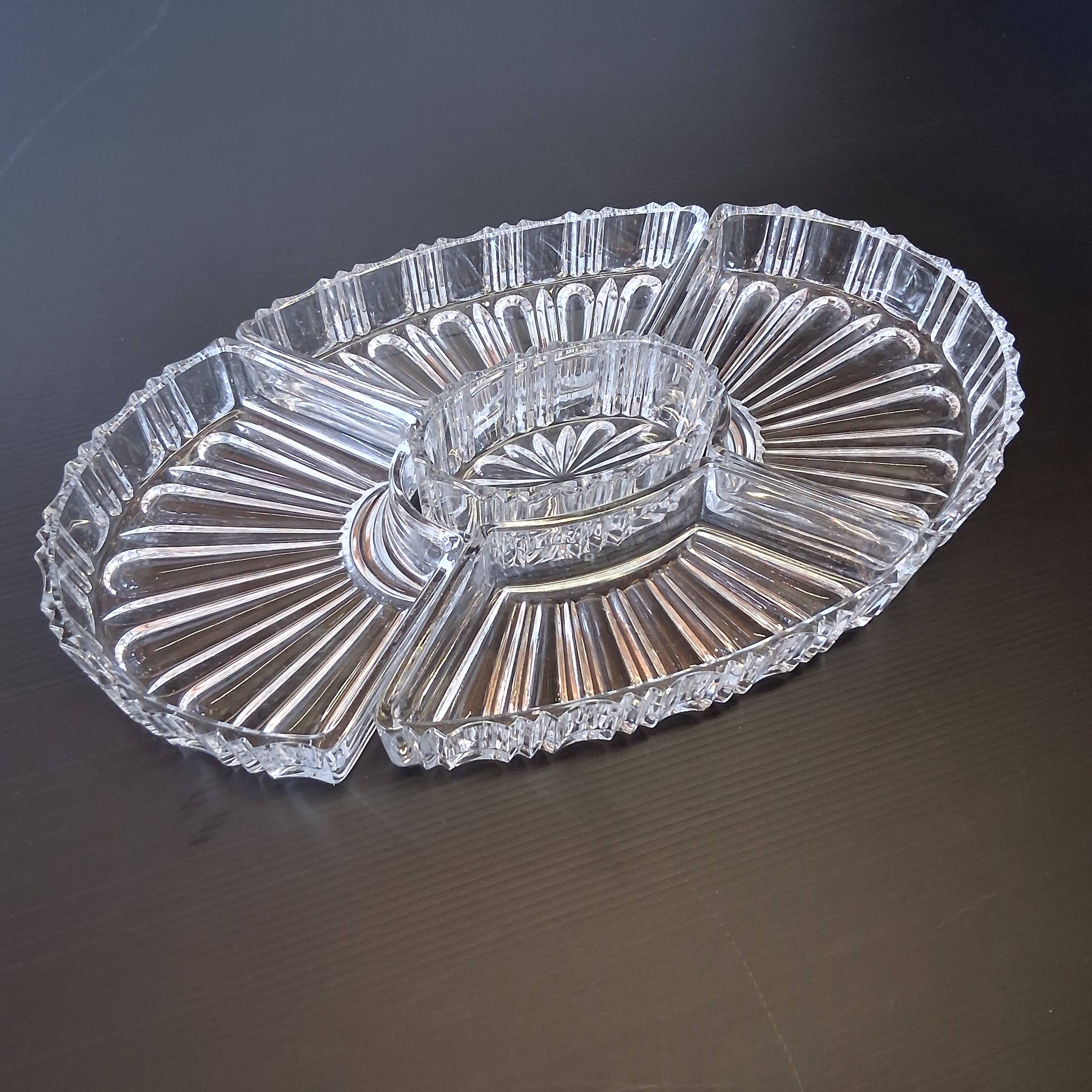 Very nice old glass hors d'oeuvre dish.