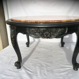 Coffee table with marble top breach