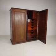 Early 20th century Innovation Ingenuities Ltd. gentleman’s wardrobe