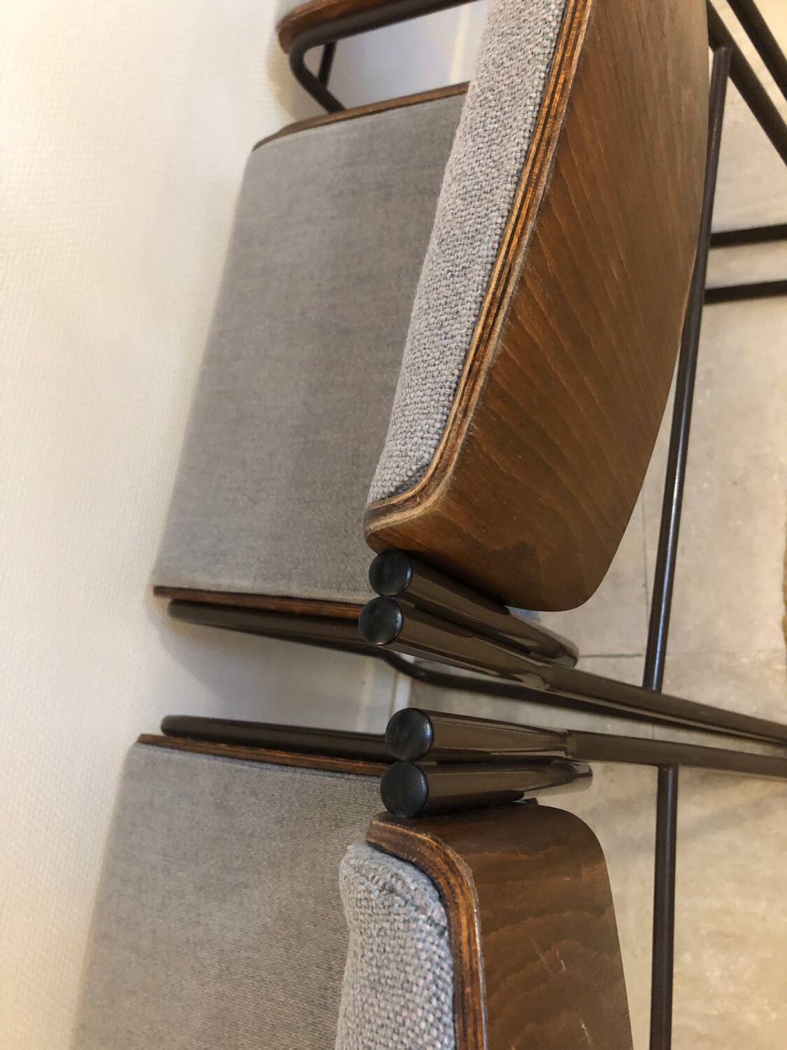 4 chaises scandinaves noyer, 1970