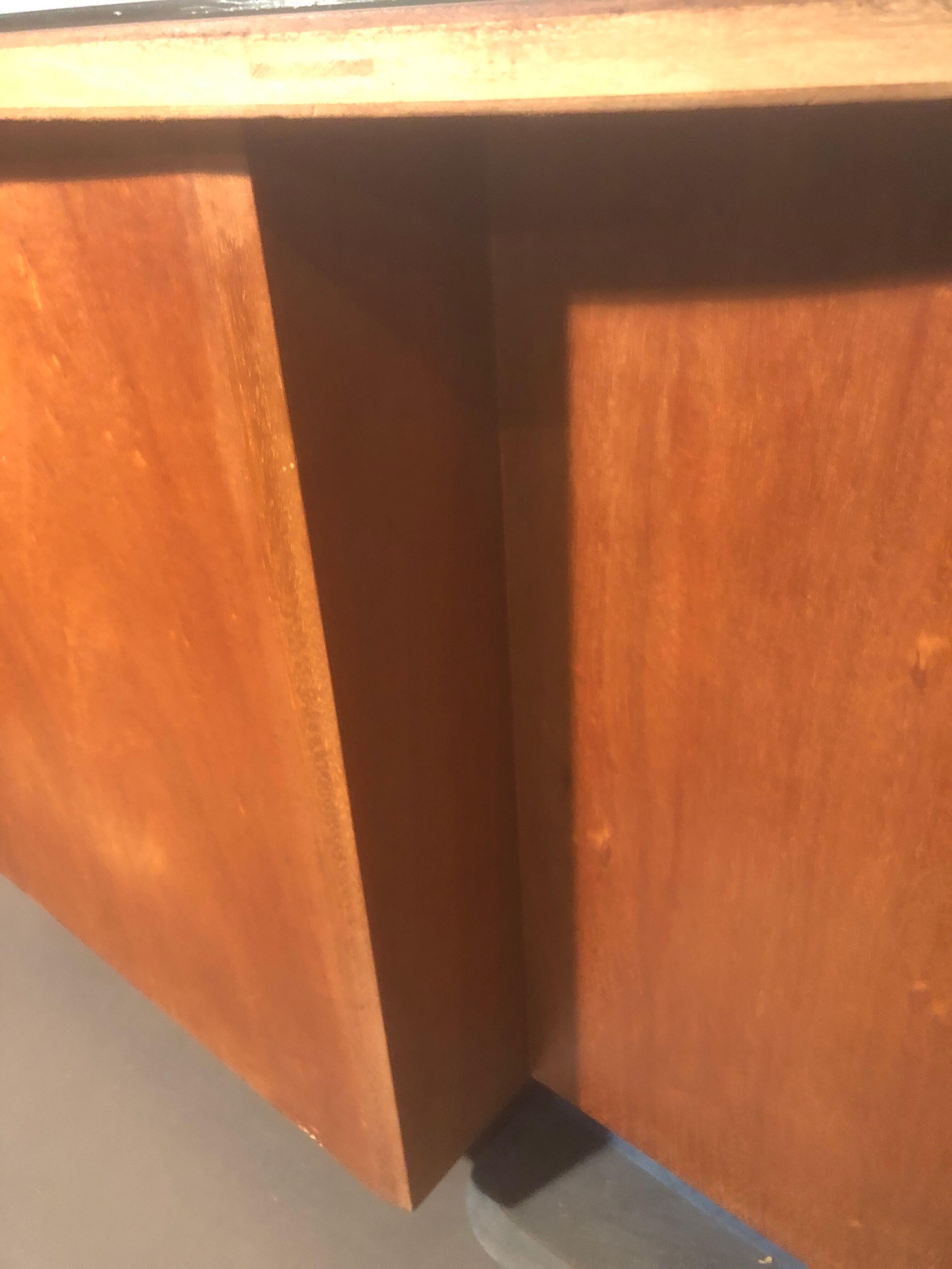 1940 desk in kidney shape with 8 drawers, 2 doors and footrest royere style
