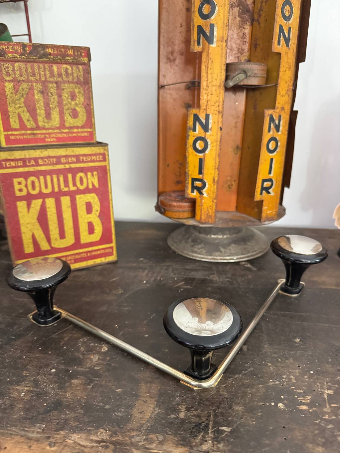 Vintage 3-hook wall-mounted coat rack