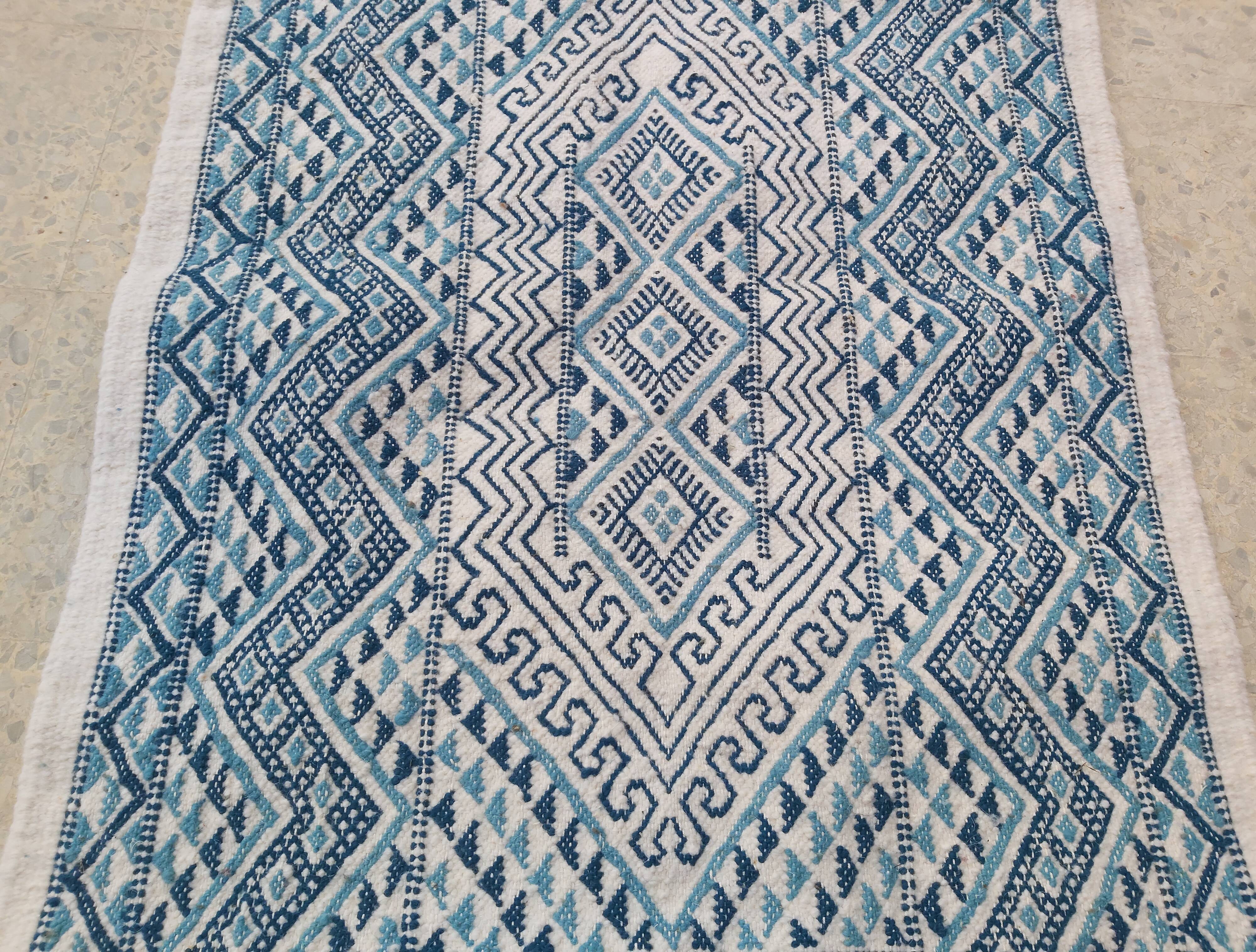 Traditional handmade white and blue margoum rug