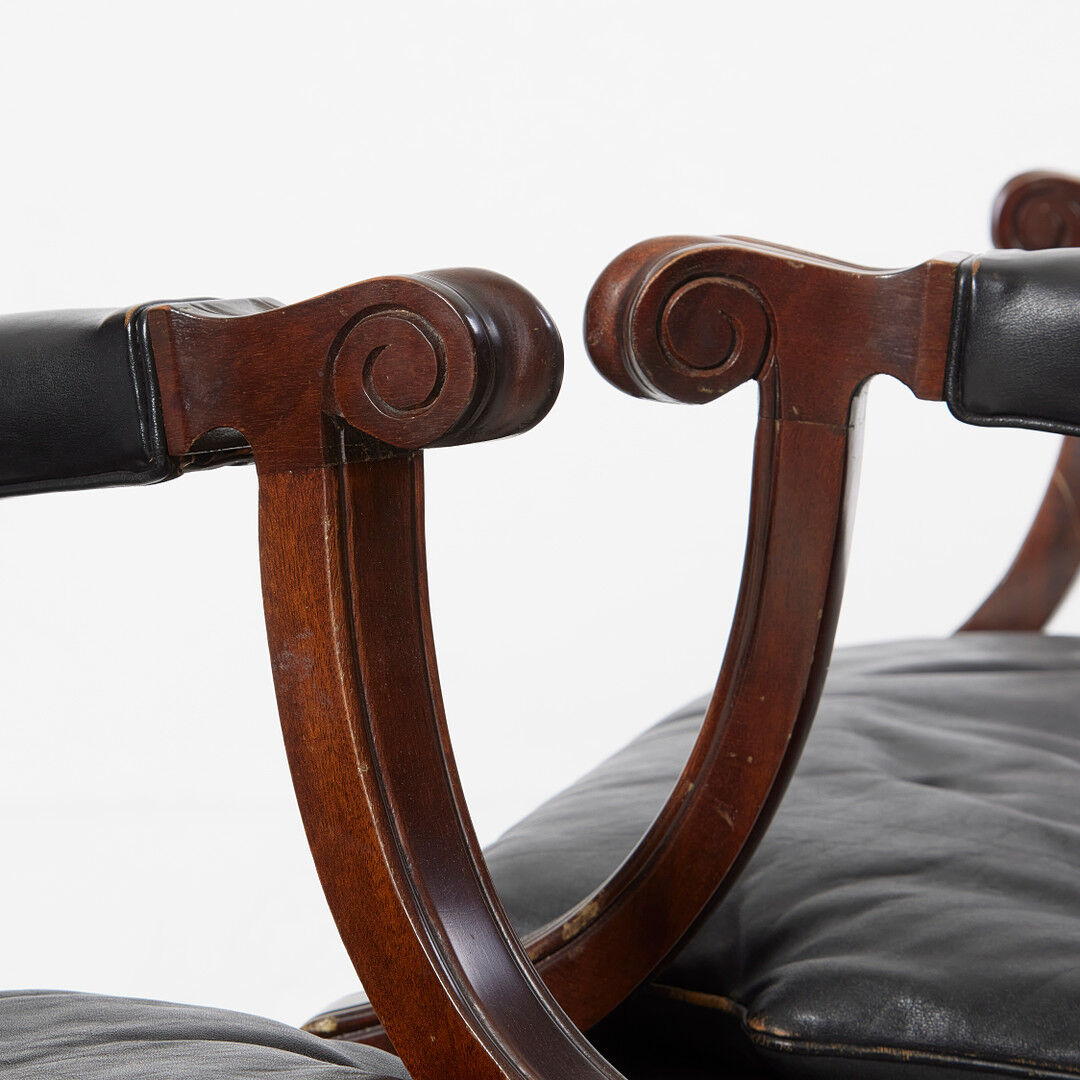 Paires de fauteuils scandinave en cuir noir