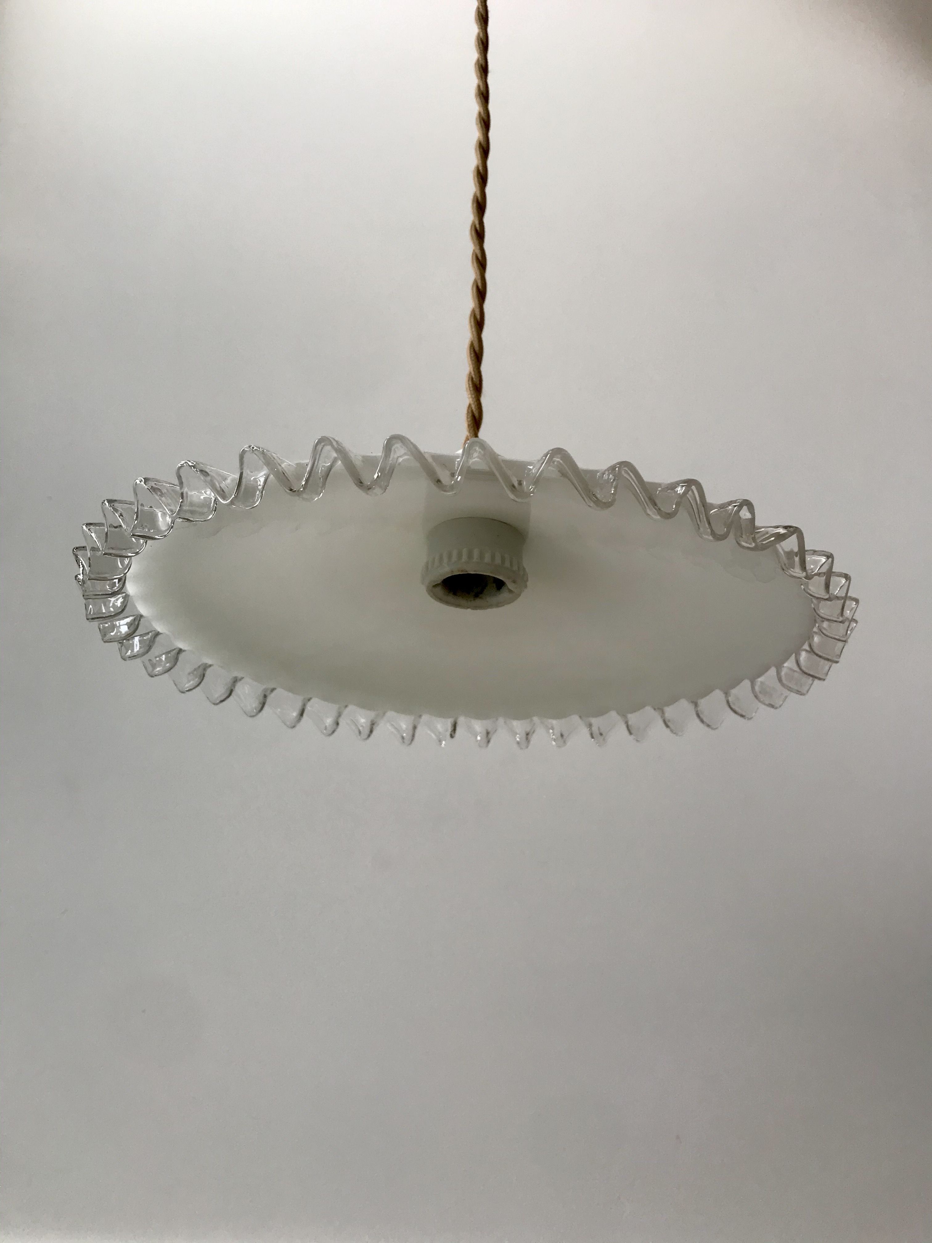 Suspension in serrated opaline and porcelain early twentieth century
