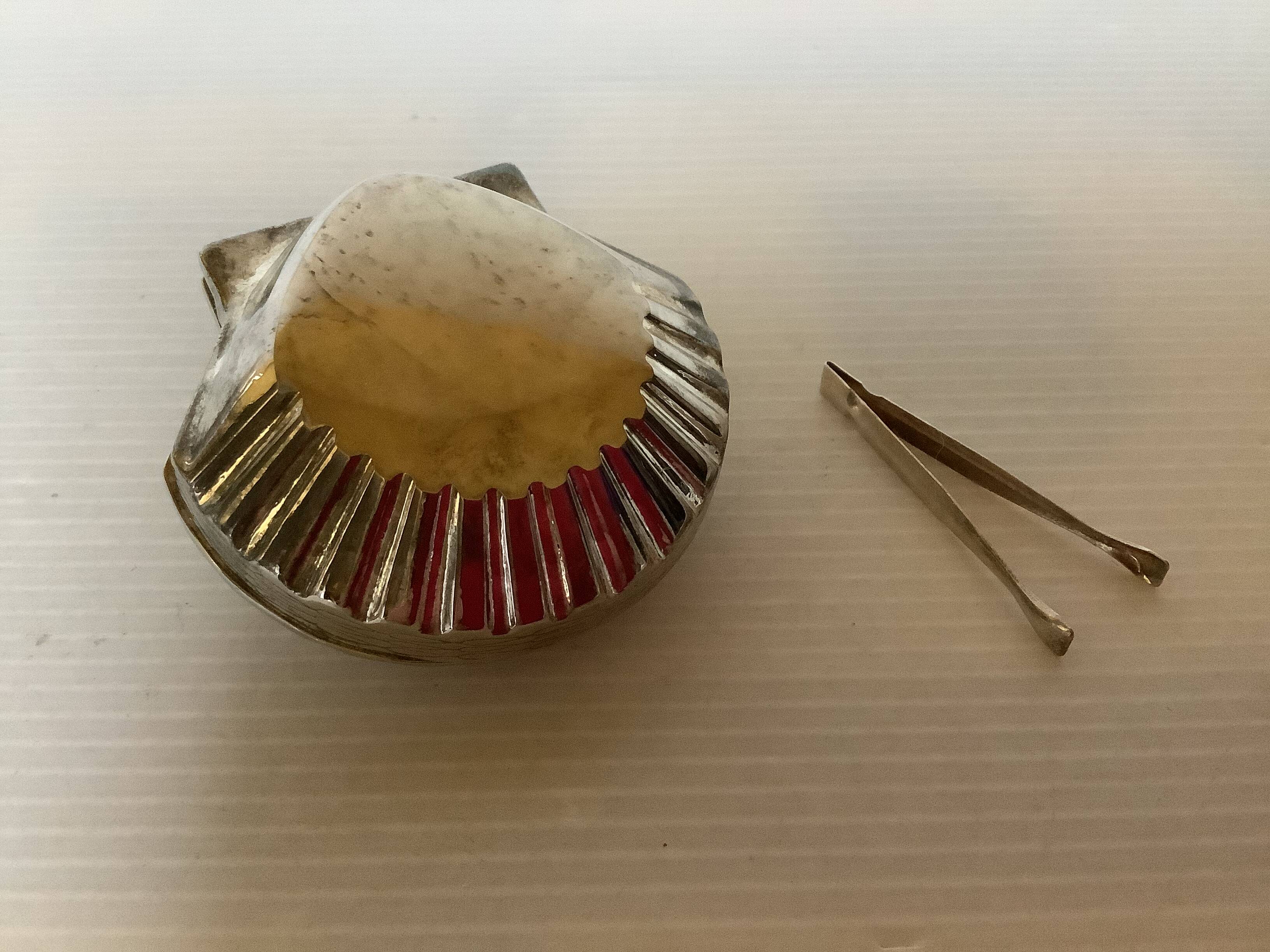 Mini sugar bowl scallop sugar sweetener