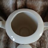 Antique porcelain coffee/tea pot