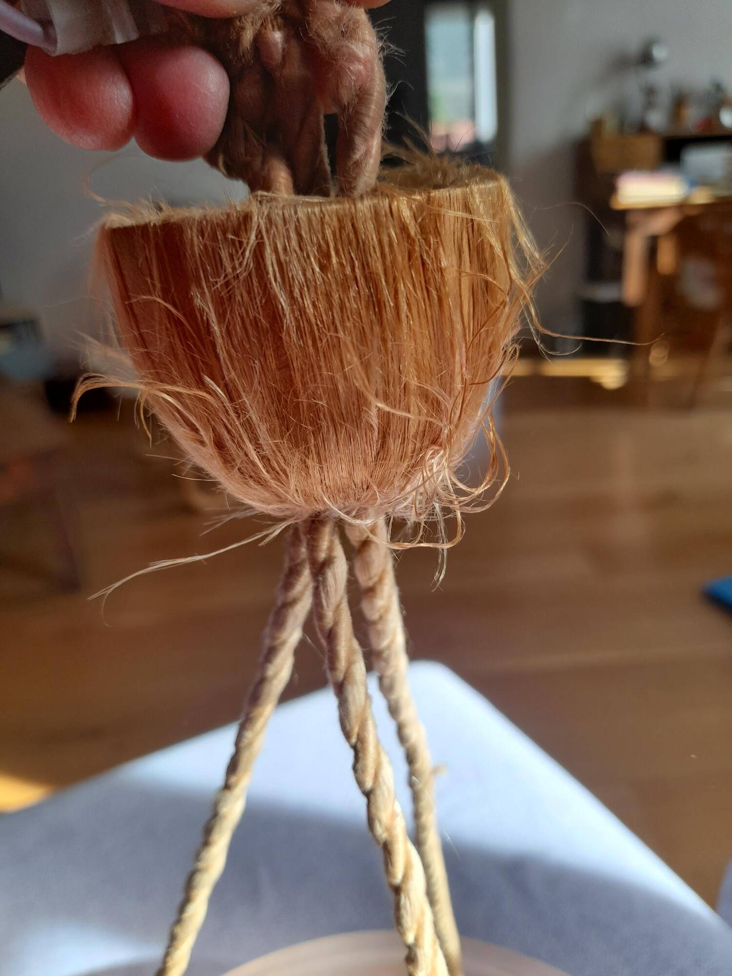 Glass paste lustre, pink