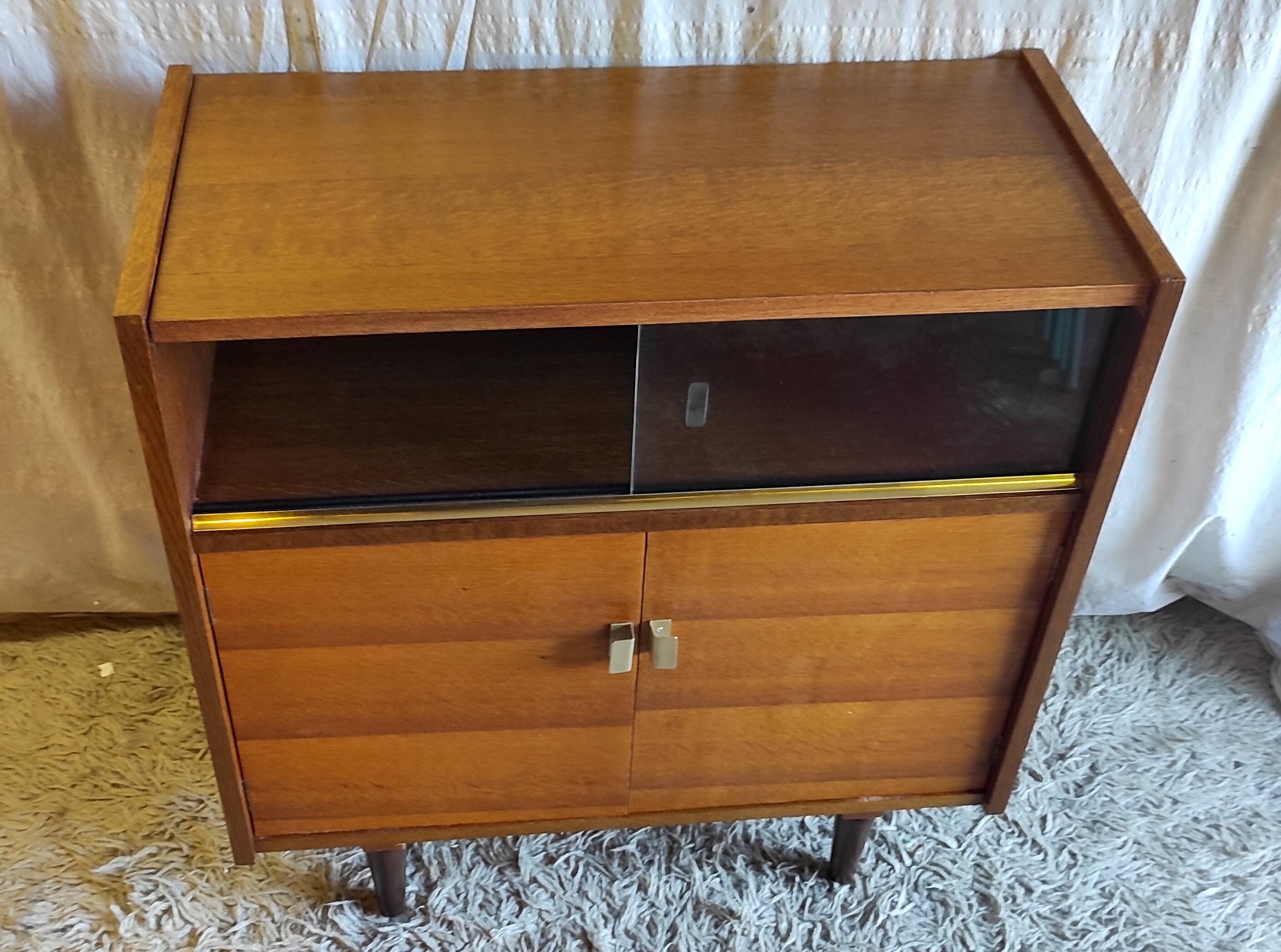 Vintage oak sideboard - mid-20th century