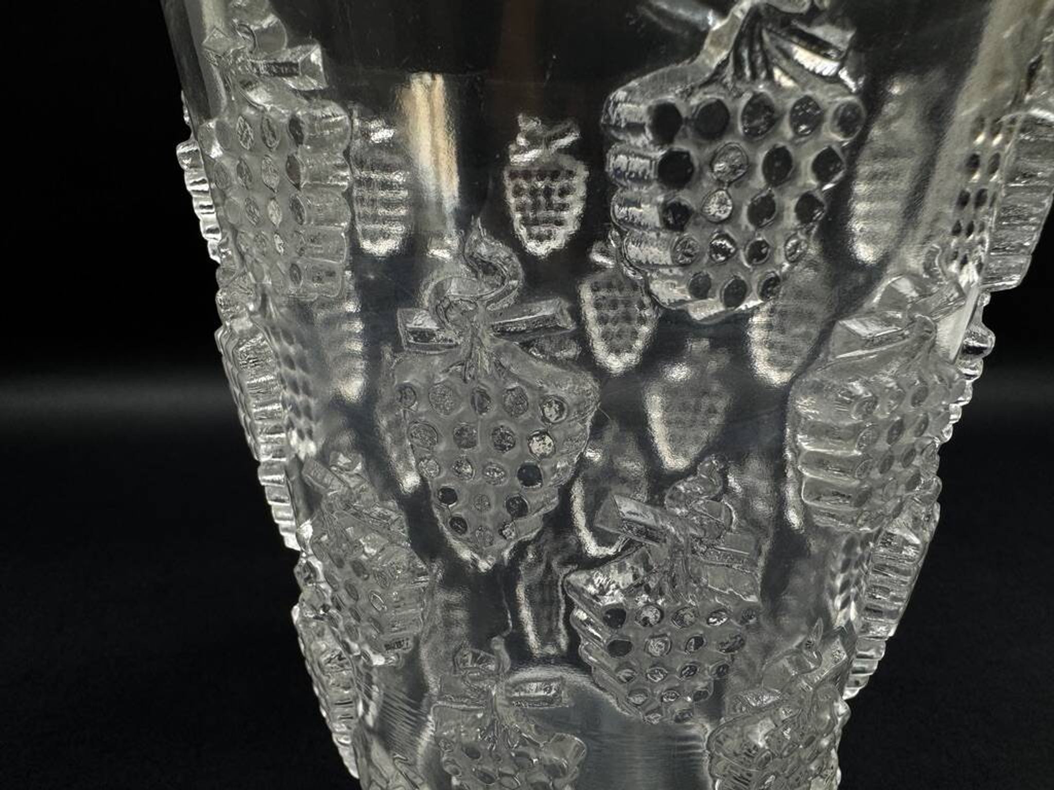 René Lalique "Malaga" model vase, pressed molded glass, circa 1937