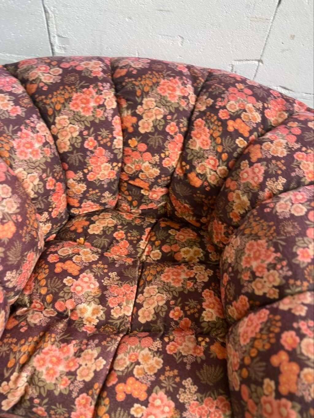 Ensemble de 2 banquettes/fauteuils/sièges fleuris vintage