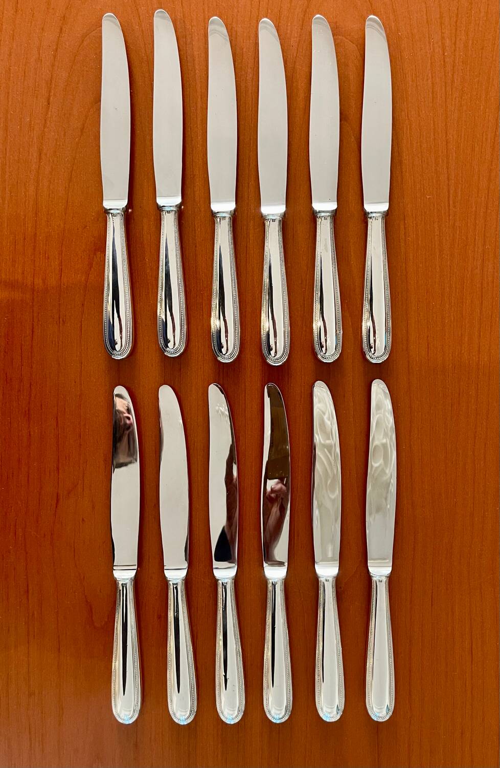 Christofle Perles 12 Table Knives 24.5 cm