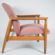 Fauteuil GFM-64 original, designer E.Homa, années 1960, rembourré, velours rose
