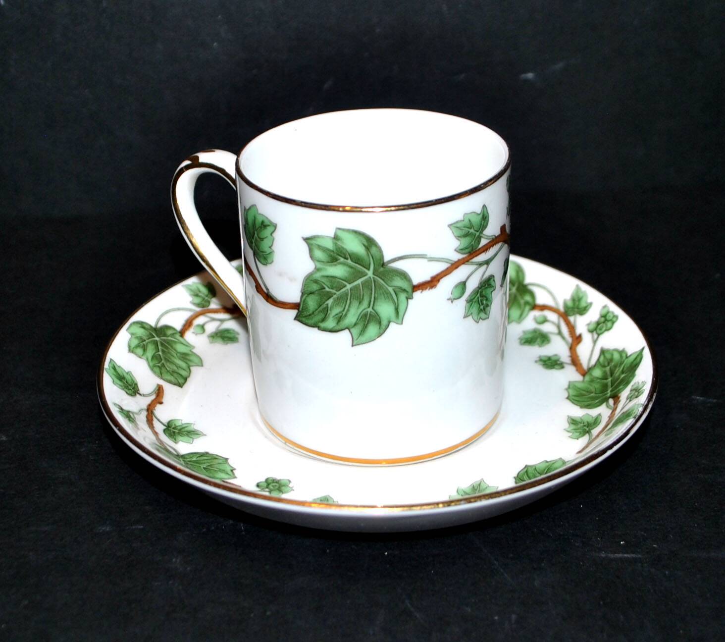 Old STAFFORDSHIRE English porcelain coffee cup litron ivy decor