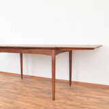 Mid-Century Danish Teak Extendable Dining Table, 1960s.