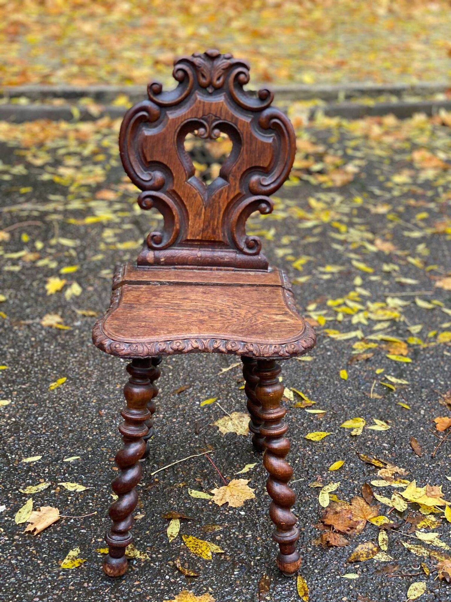 19th-century Renaissance carved oak desk with chair