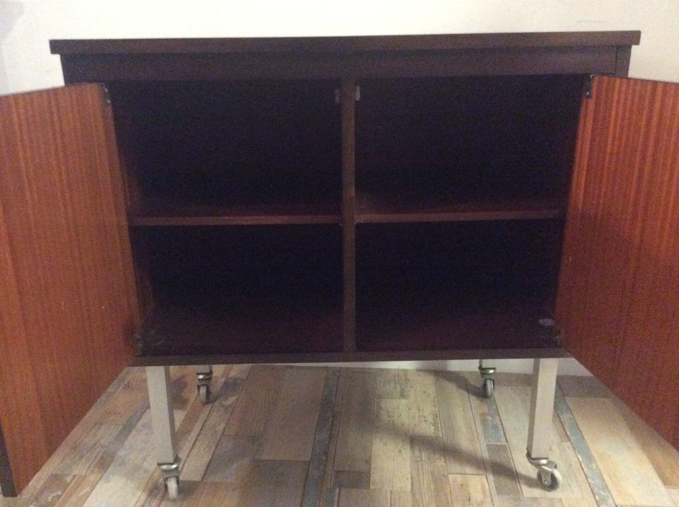 Vintage 60s-70s bar furniture on wheels