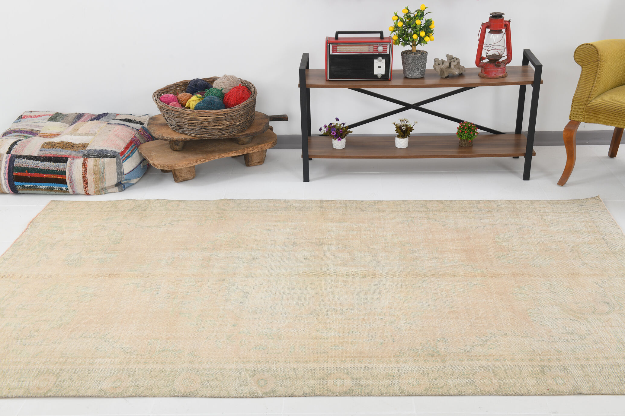 5x9 cream & beige oriental vintage rug 157x268cm