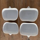 4 porcelain ramekins