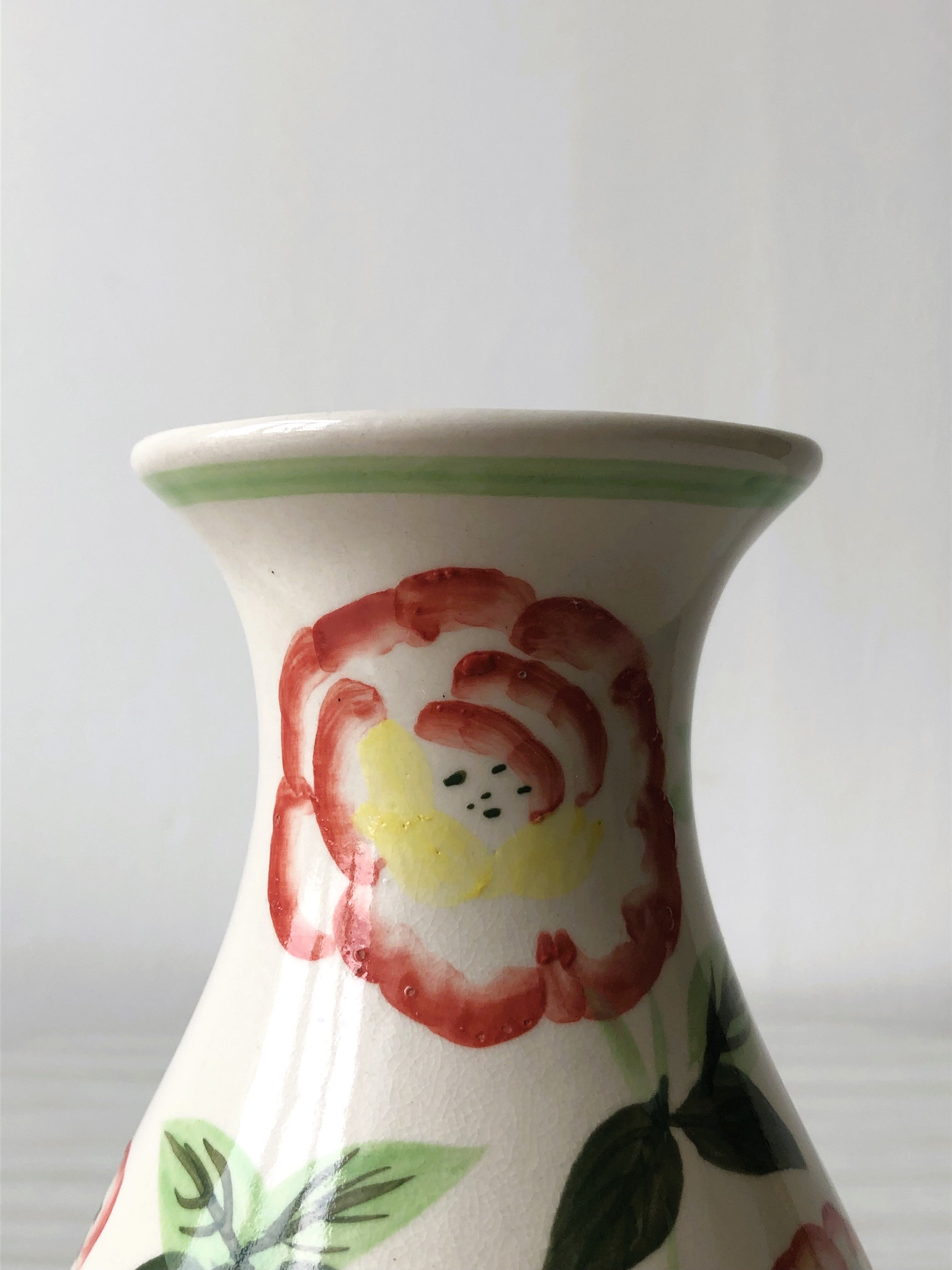 Ceramic vase with floral motifs