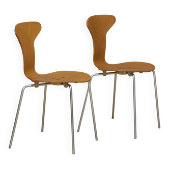2 Mosquito 3105 chairs by Arne Jacobsen for Fritz Hansen circa 1969