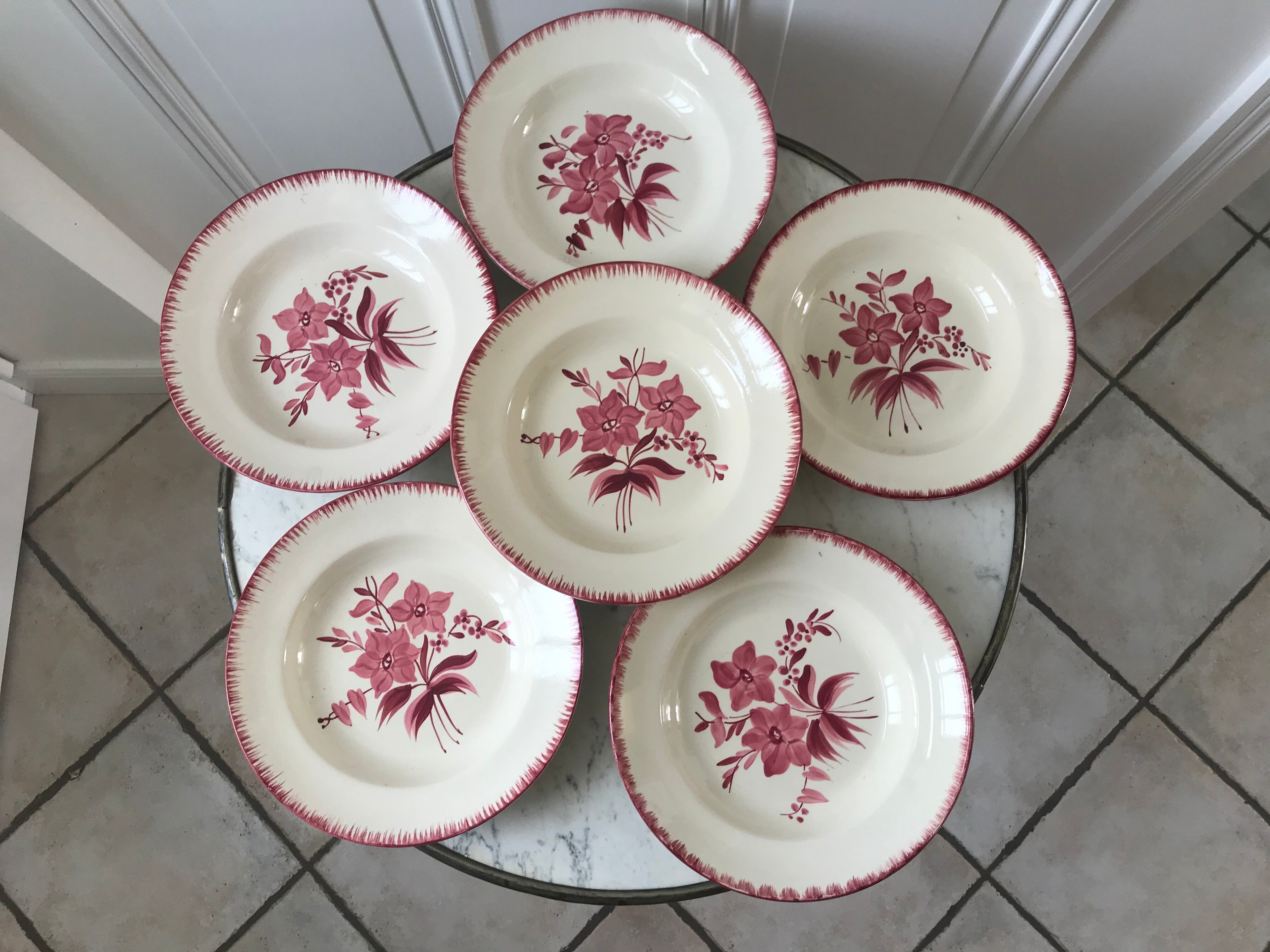 set of 6 hollow plates Longchamp pinks 30-40s