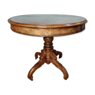 Walnut pedestal table