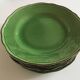 Set d'assiettes à godrons en terre émaillée vert Provence