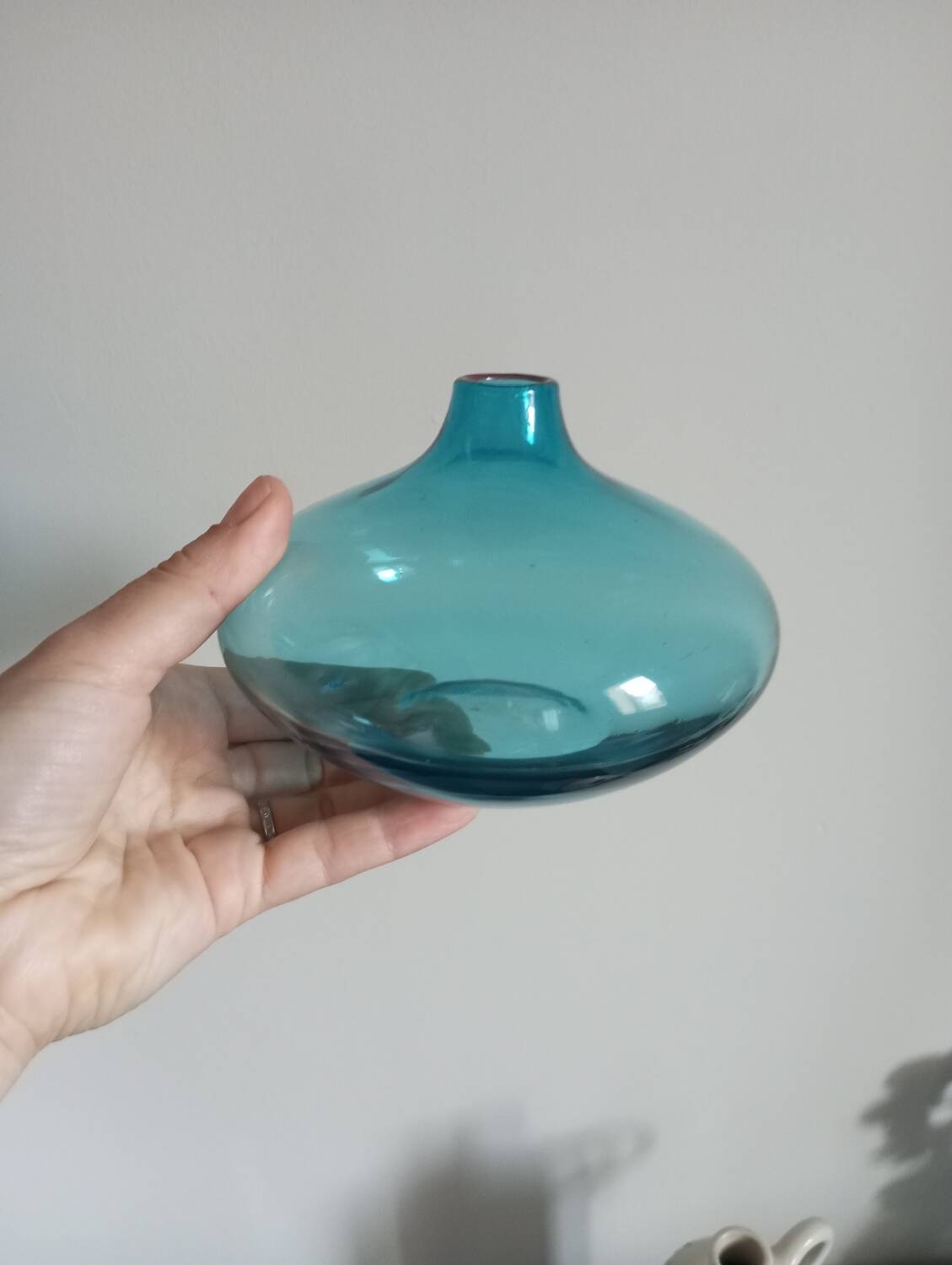 Small vase / single flower vase