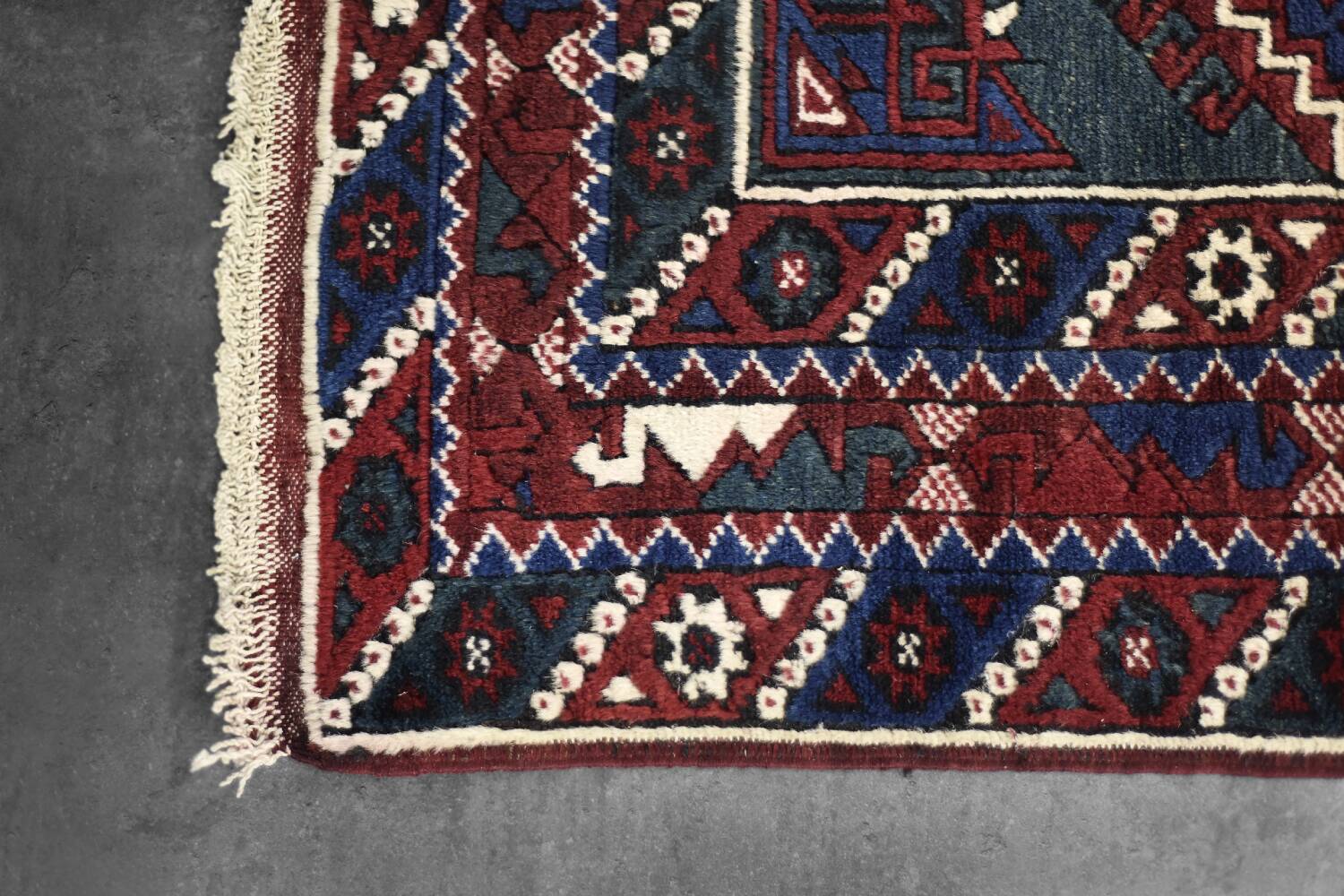 Vintage Red Hand-Woven Oriental Afghan Rug, 1970s