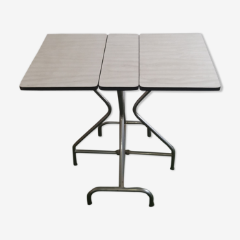 FORMICA flap table