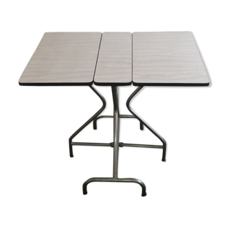 FORMICA flap table