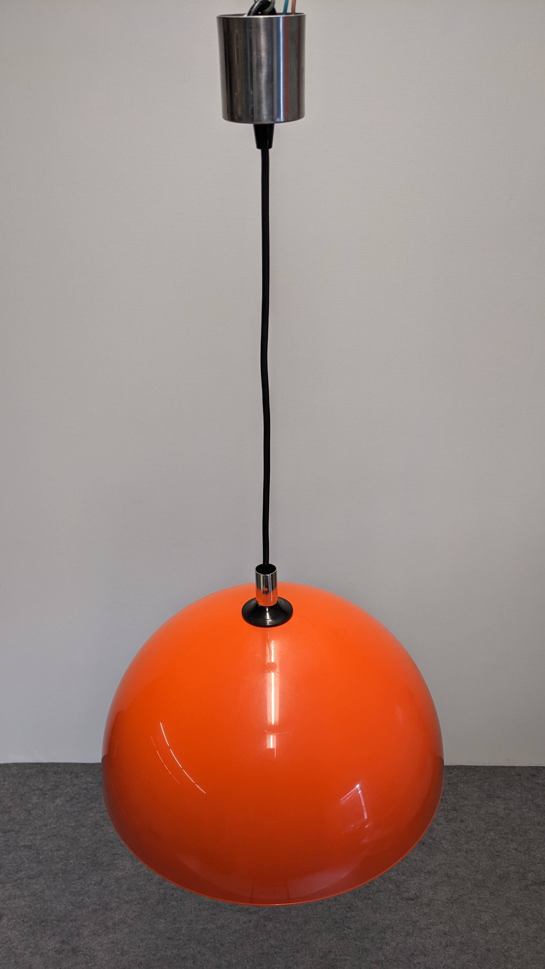 Suspension dôme Space age années 60/70