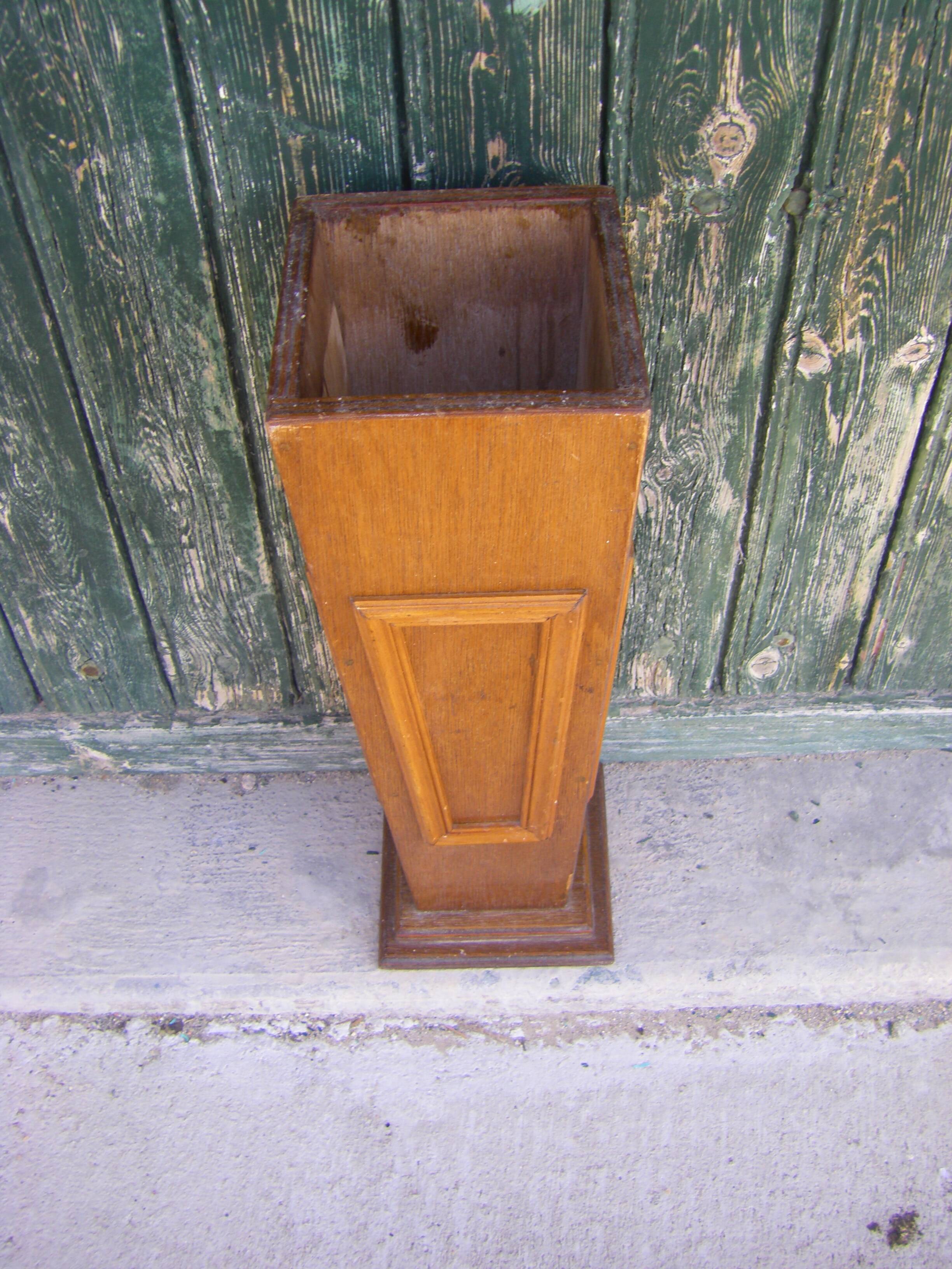 Art Deco cane holder