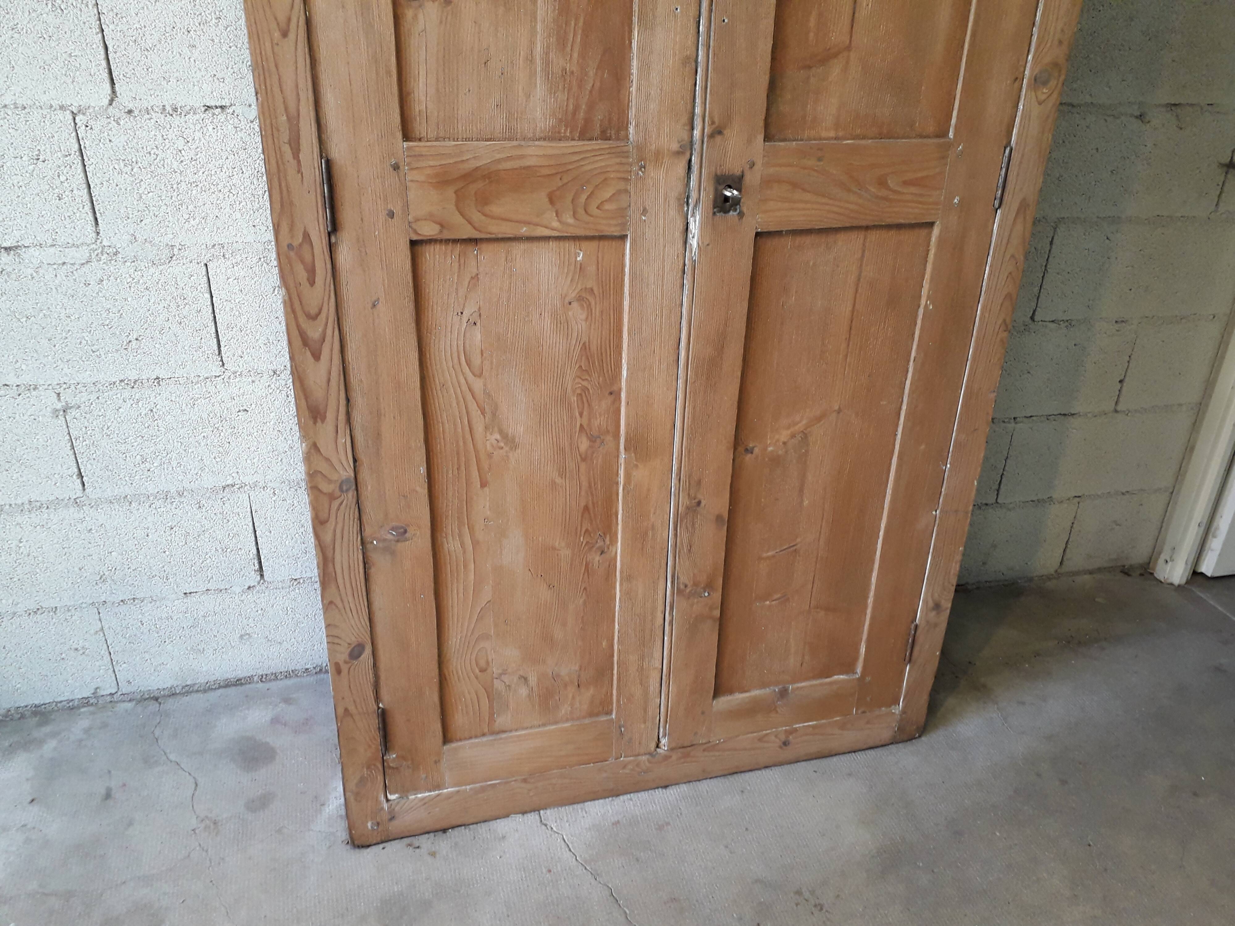 Rustic parisian wardrobe in fir