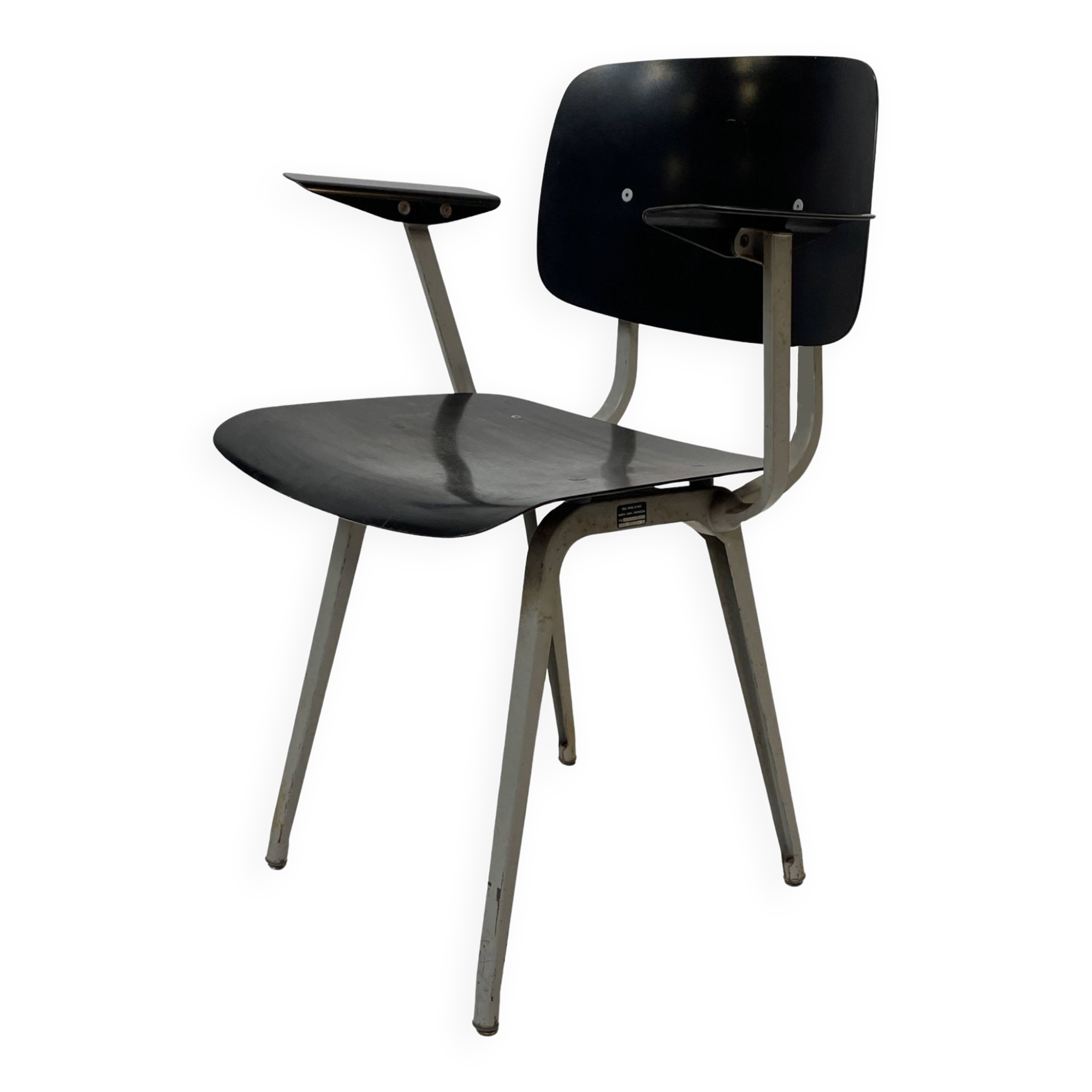 Friso Kramer Revolt arm chair for Ahrend de Cirkel 1953