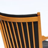 Fauteuil, modèle 1788, en cuir noir conçu par Hans J. Wegner