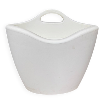 Porte revues design milky white par Elie Jacobson