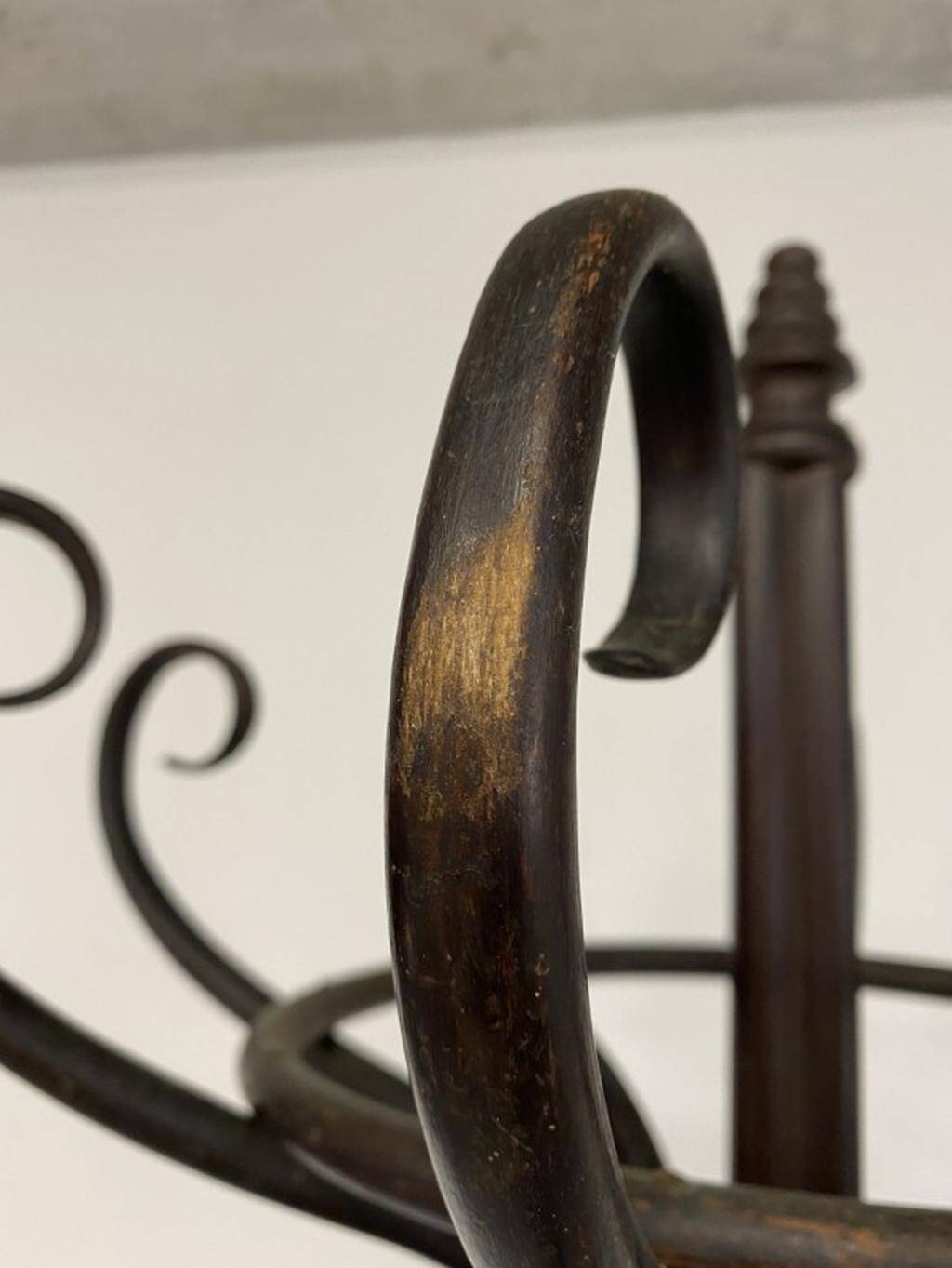 Thonet entrance coat rack