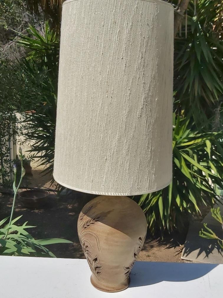 Fonck lamp and Matéo Vallauris ceramic open