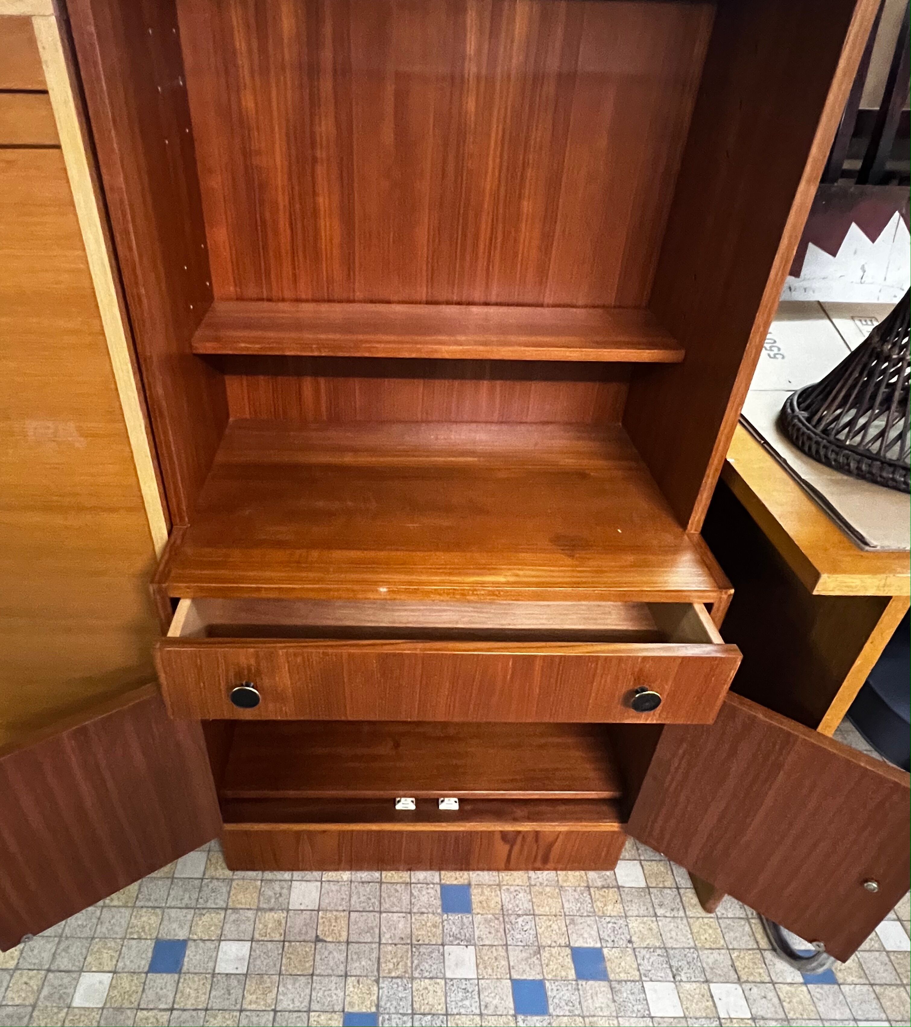 Vintage storage unit