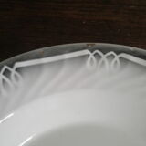 Digoin serving dish