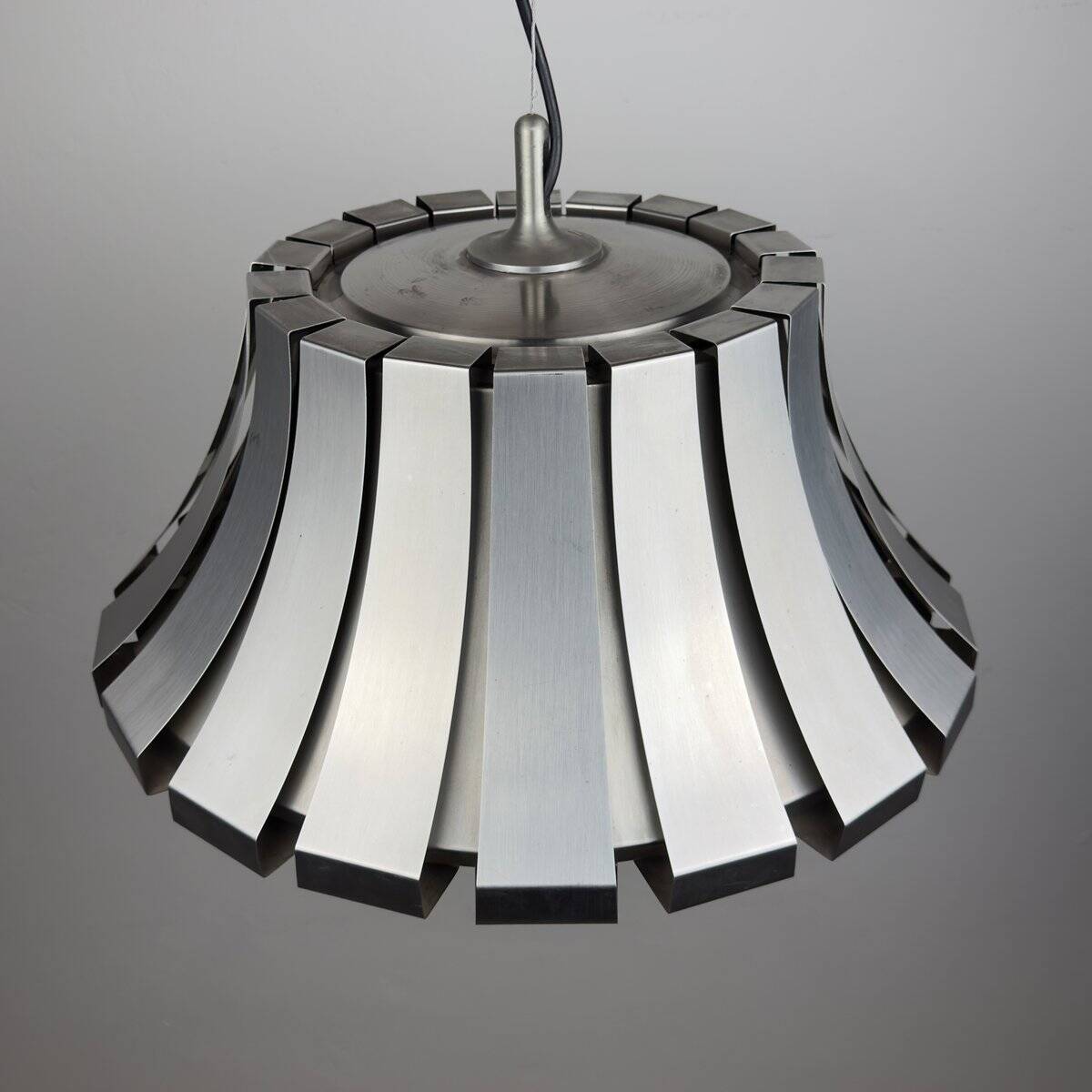 Vintage metal pendant attributed to Elio Martinelli for Martinelli Luce, Italy, 1960s.