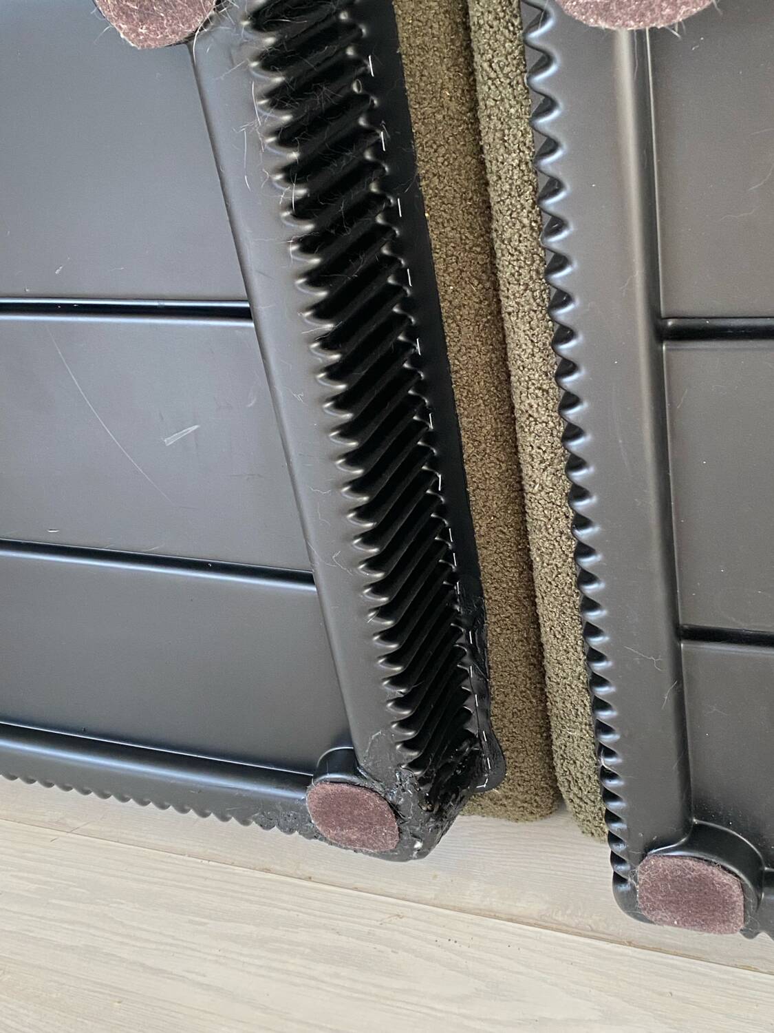 6 Herman Miller armchairs 1970