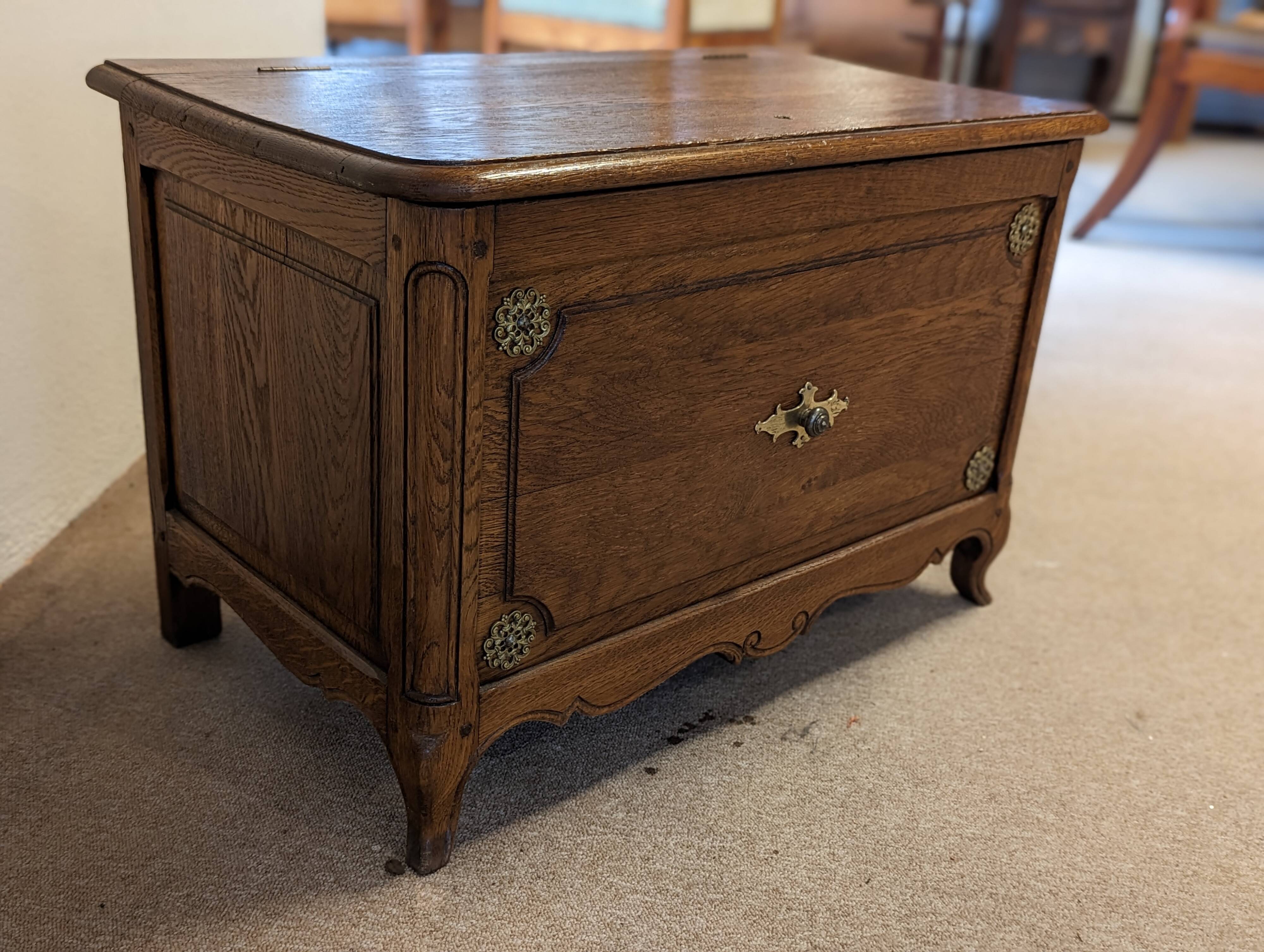 Oak chest