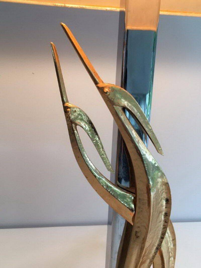 Beautiful sculpture lamp depicting birds