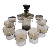 Verres et carafe