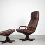 Danish patinated leather adjustable easy chair and ottoman by Berg Furniture, 1970s