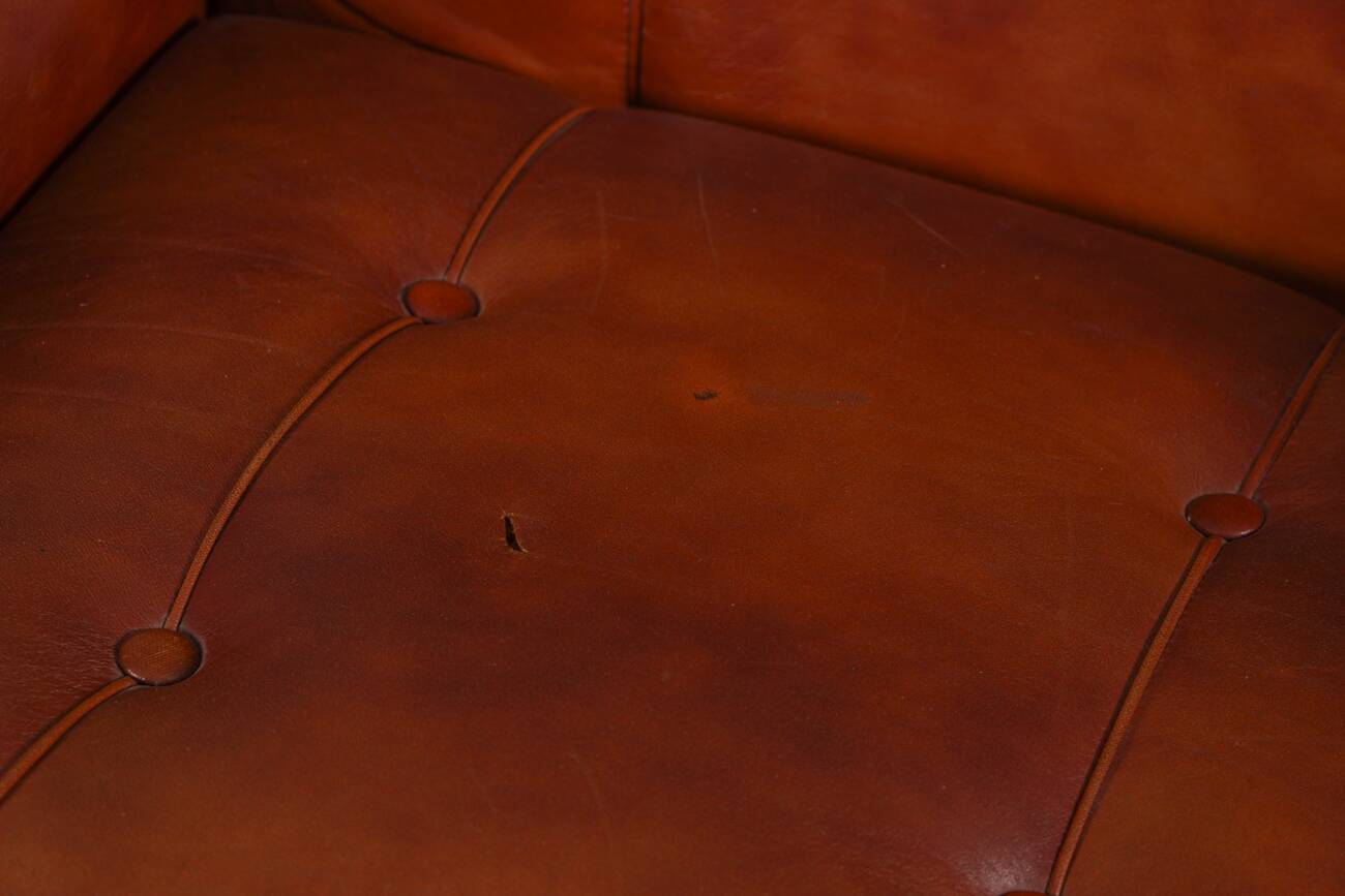 Fauteuils de club italiens vintage en simili cuir cognac, Italie années 1970, ensemble de 2